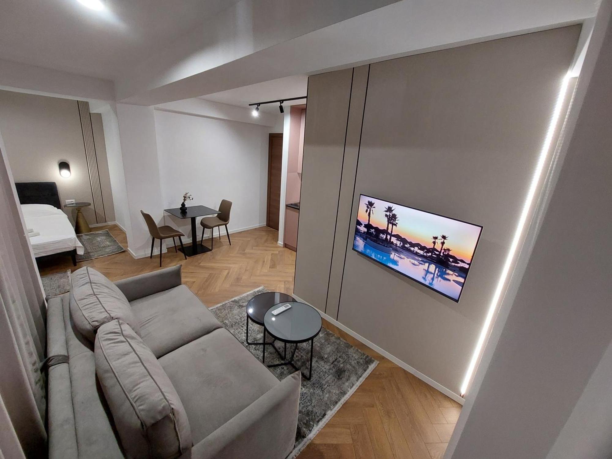 Executive Suites By Modern Living Skopje Exterior foto