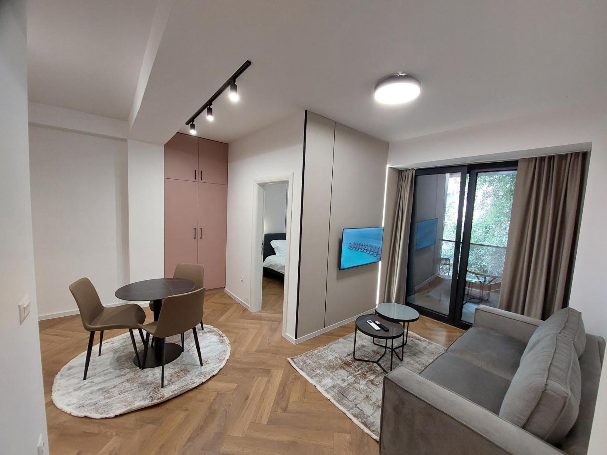 Executive Suites By Modern Living Skopje Exterior foto