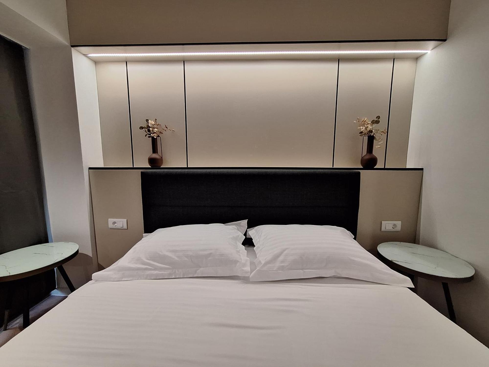 Executive Suites By Modern Living Skopje Exterior foto
