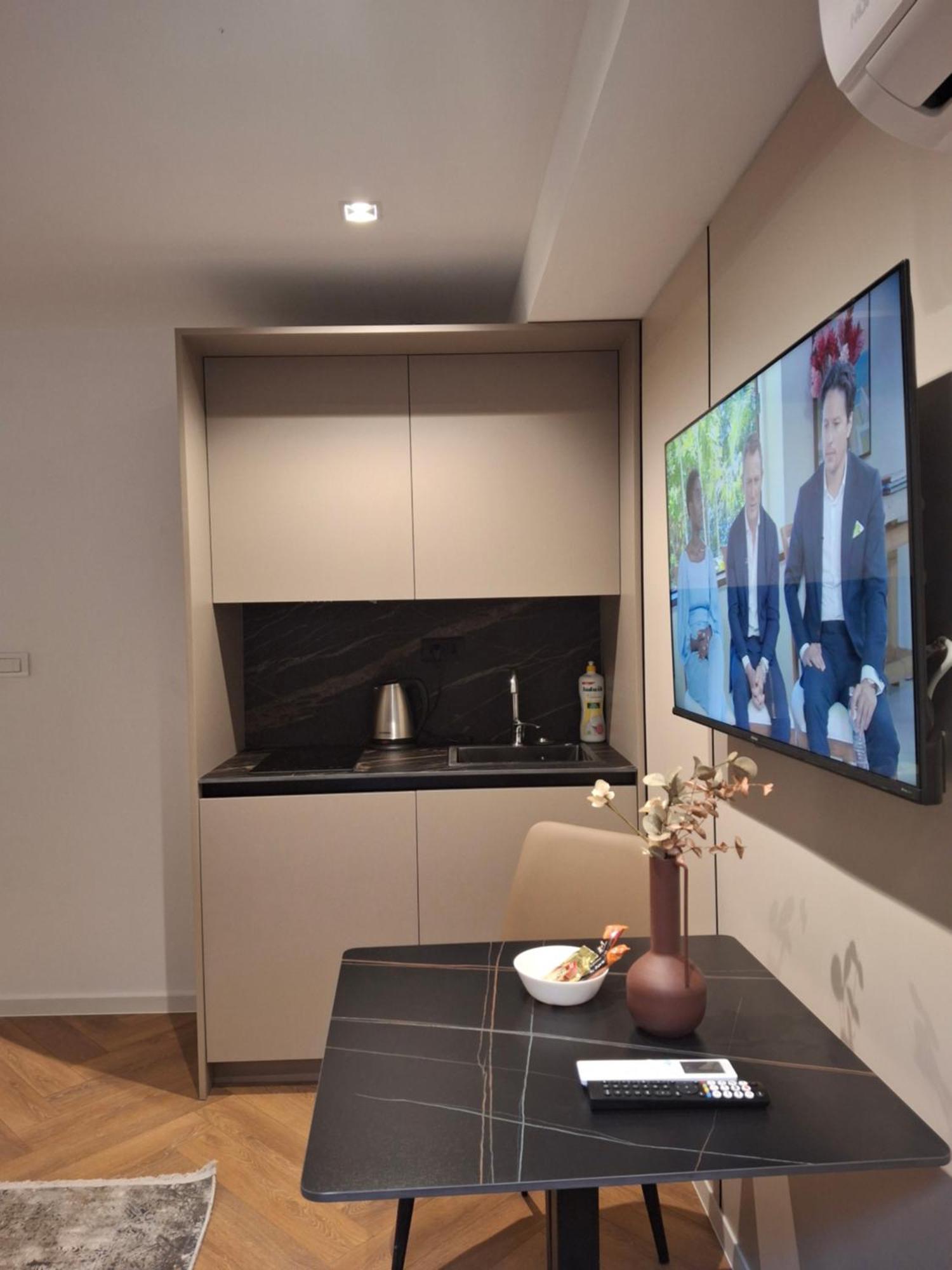 Executive Suites By Modern Living Skopje Exterior foto