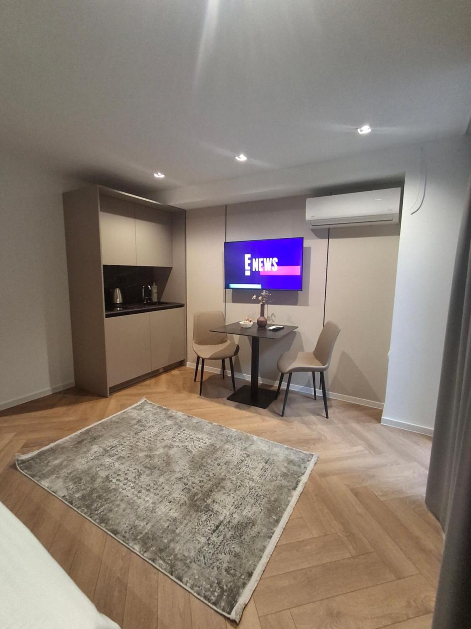 Executive Suites By Modern Living Skopje Exterior foto